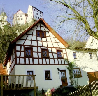 Ferienwohnungen Fränkische Schweiz: Fachwerk- und Ferienhaus "Gögerhaus"